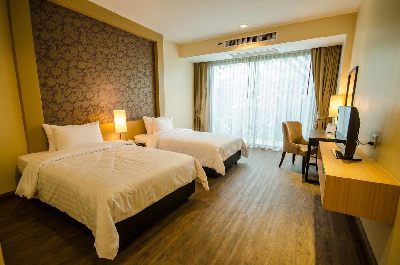 Rimkhobfa Urban Resort Самут Пракан Екстериор снимка